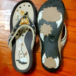 Golden Pigeon Sandals Brown Butterflies 39